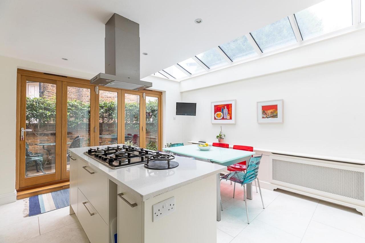 Appartement Joivy Stunning 3 Bed, 2 Bath House With Garden And Rooftop Terrace Londres